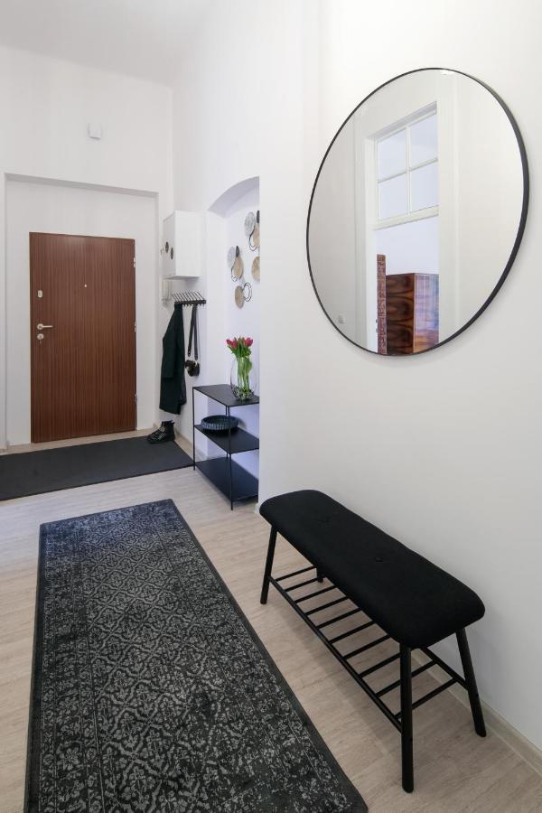 Apartamento Wawelove Pilsudskiego - 3 Bedroom Apt. With Balcony And Free Parking! Cracovia